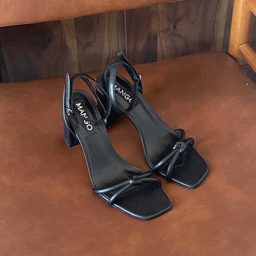 Mango black knot detail block heel sandals